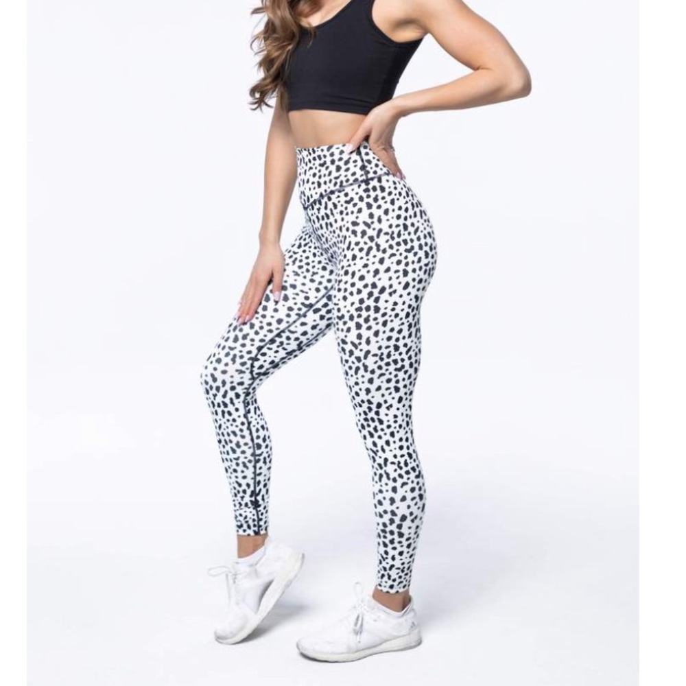 Balance athletica ascend leggings; limited edition